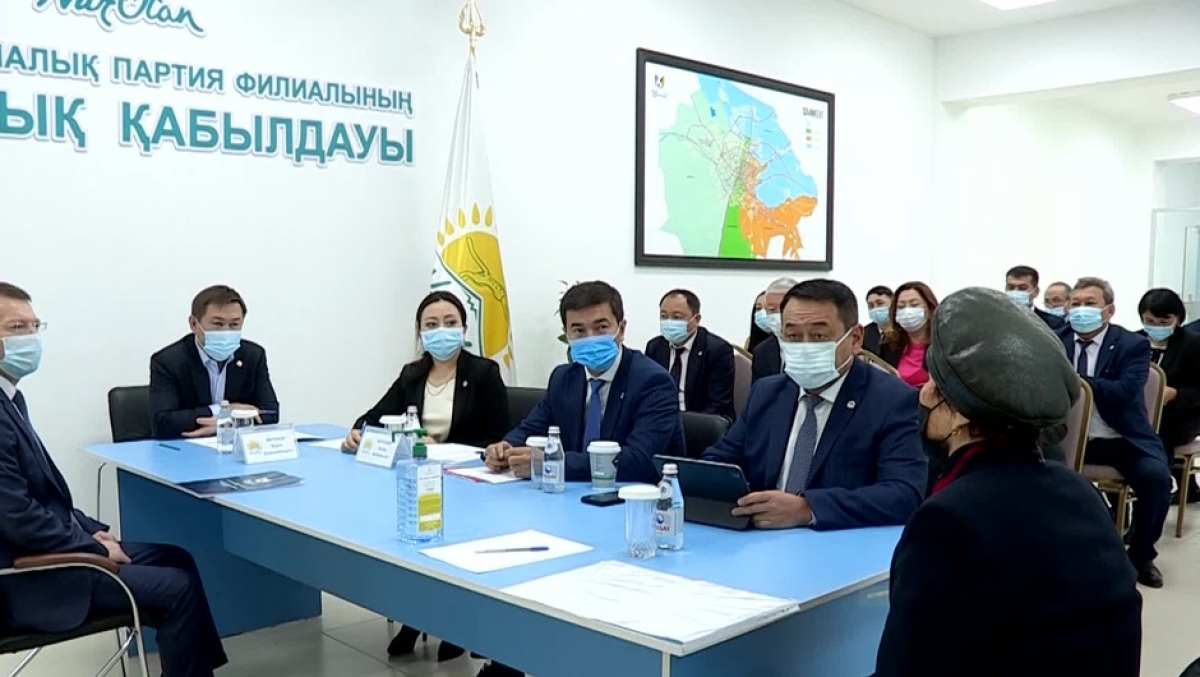 ӘКІМ АЗАМАТТАРДЫ ЖЕКЕ МӘСЕЛЕЛЕРІ БОЙЫНША ҚАБЫЛДАДЫ