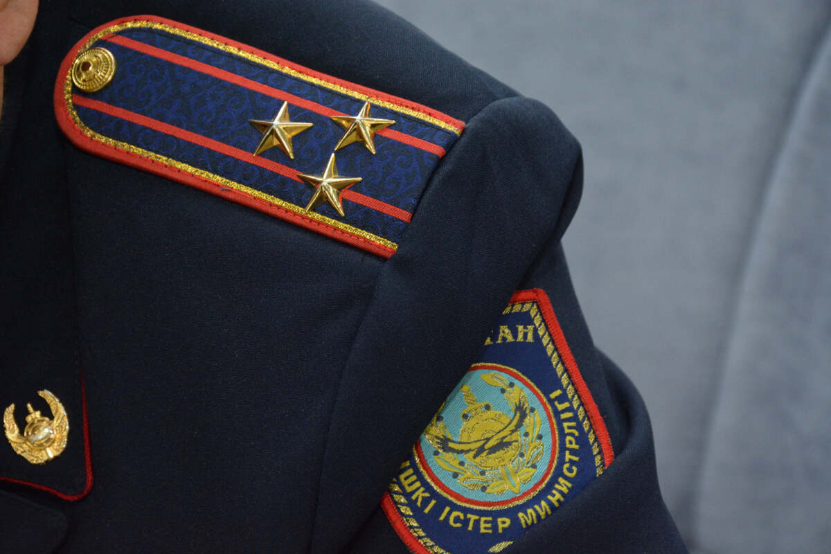 Такси жүргізушісін буындырып өлтірген: Алматыда 8 жыл бұрынғы қылмыстың беті ашылды