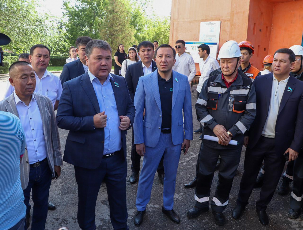МӘЖІЛІСМЕН «3-ЭНЕРГООРТАЛЫҚ» АҚ ЖҰМЫСЫМЕН ТАНЫСТЫ