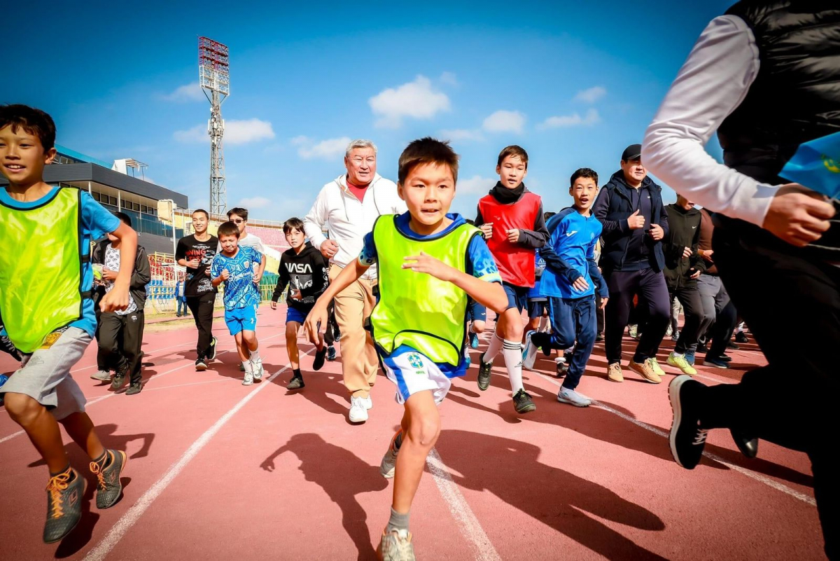 «РЕСПУБЛИКА КҮНІ» МЕРЕКЕСІНЕ ОРАЙ МАРАФОН ҰЙЫМДАСТЫРЫЛДЫ