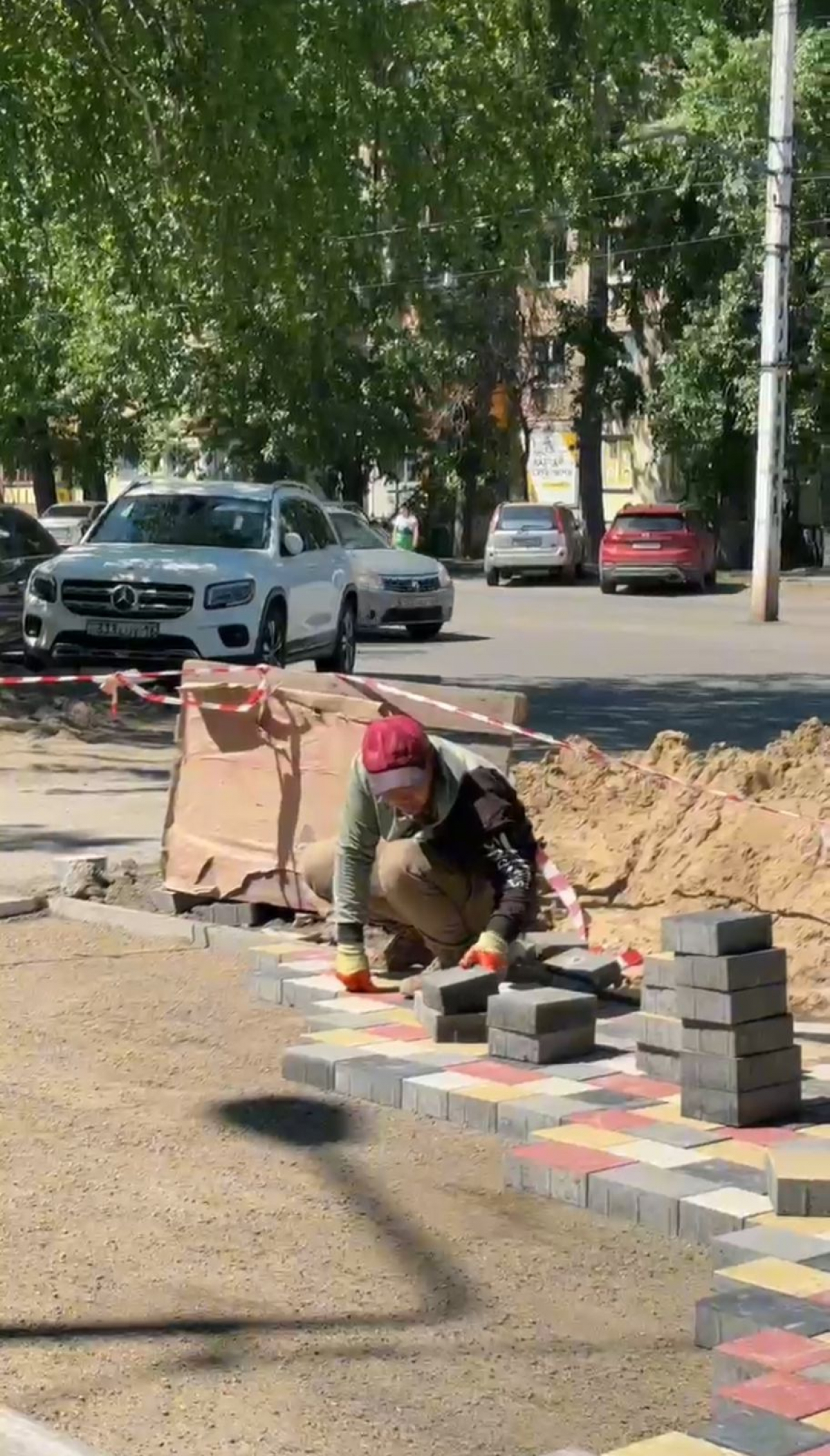 НОВЫЙ ПОДХОД К БЛАГОУСТРОЙСТВУ УЛИЦ ВНЕДРЯЮТ В УСТЬ-КАМЕНОГОРСКЕ В РАМКАХ АКЦИИ "ТАЗА ҚАЗАҚСТАН "
